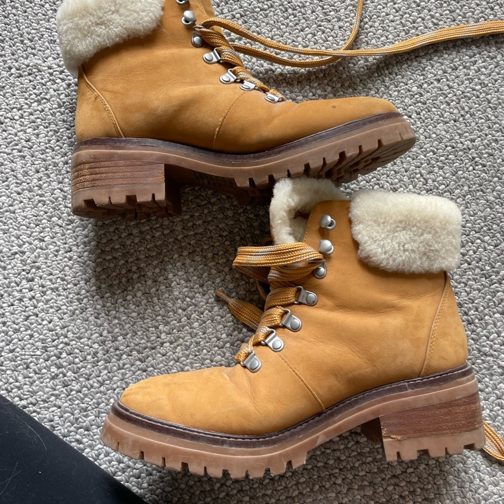 Gentle Souls boots size 8